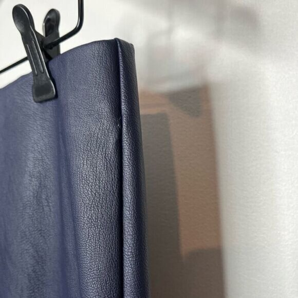 Good American XL Good Waist High Rise Pull On Faux Leather Legging Pant Navy NWT - Picture 5 of 14